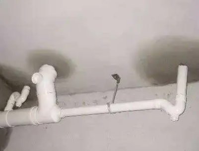 陆良卫生间测漏水的几种情景